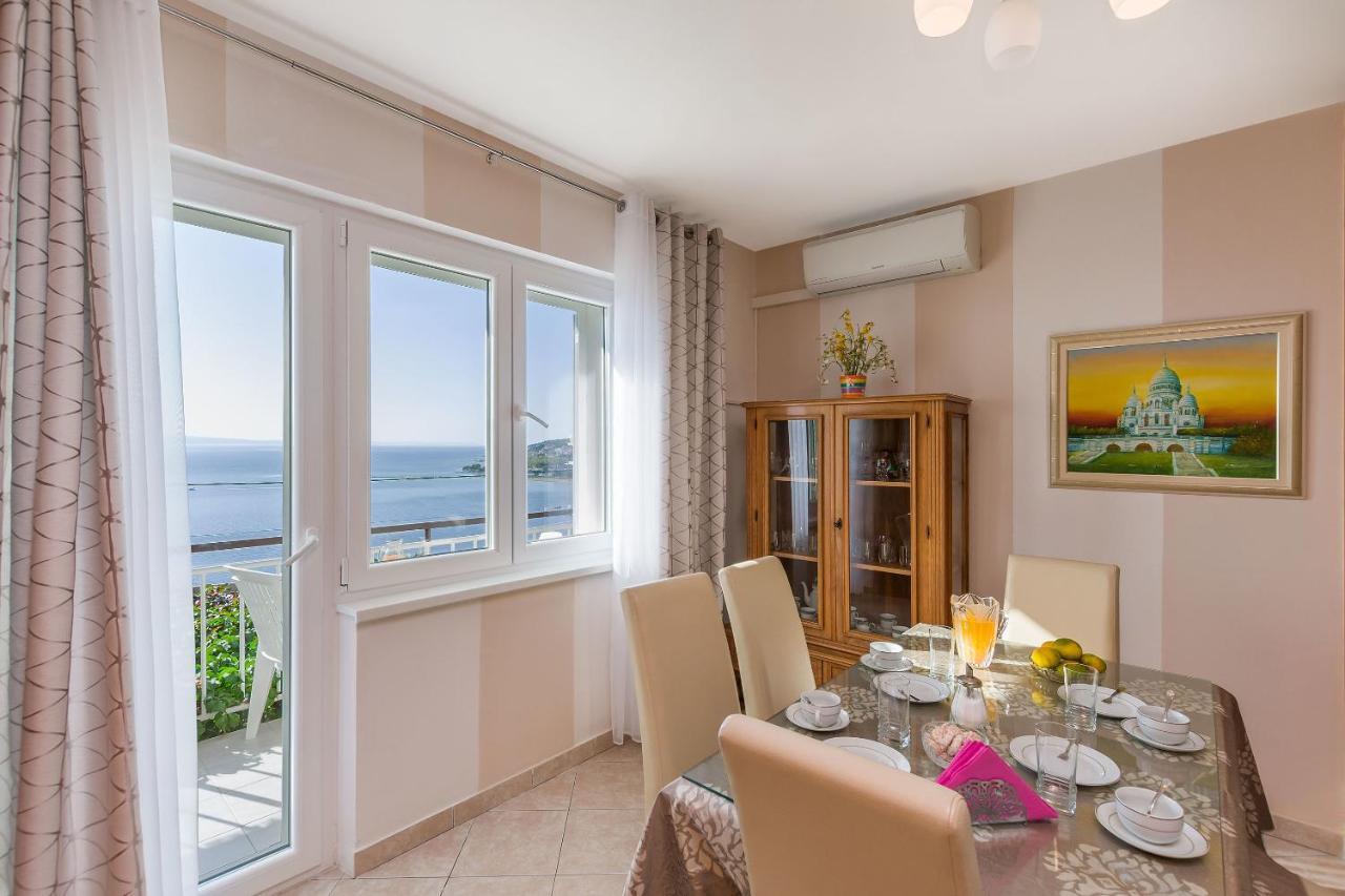 Apartment And Rooms Tatjana Omiš Dış mekan fotoğraf
