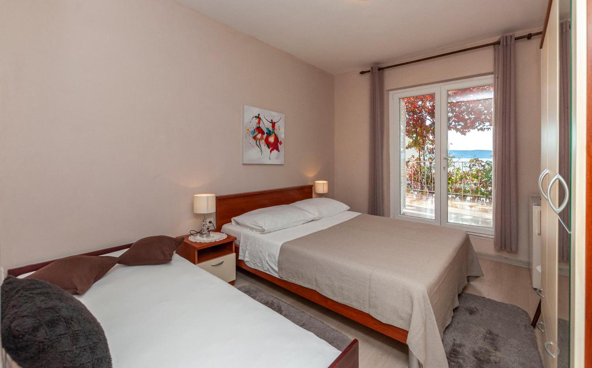 Apartment And Rooms Tatjana Omiš Dış mekan fotoğraf