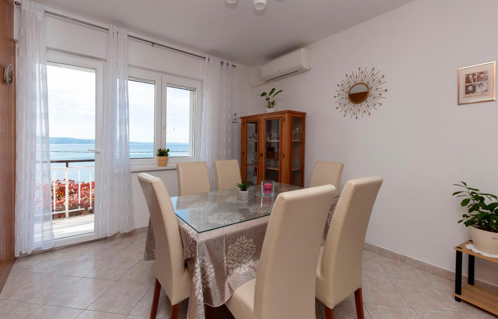 Apartment And Rooms Tatjana Omiš Dış mekan fotoğraf