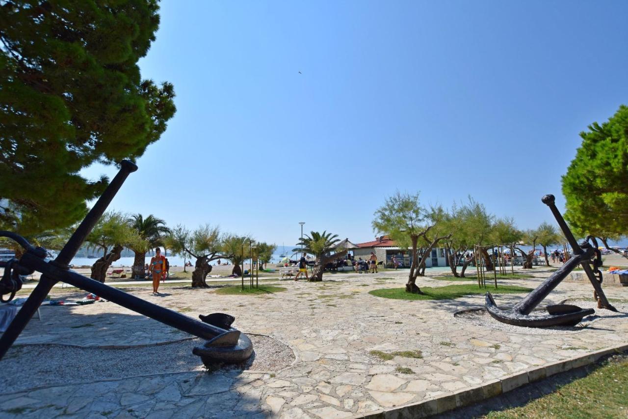 Apartment And Rooms Tatjana Omiš Dış mekan fotoğraf