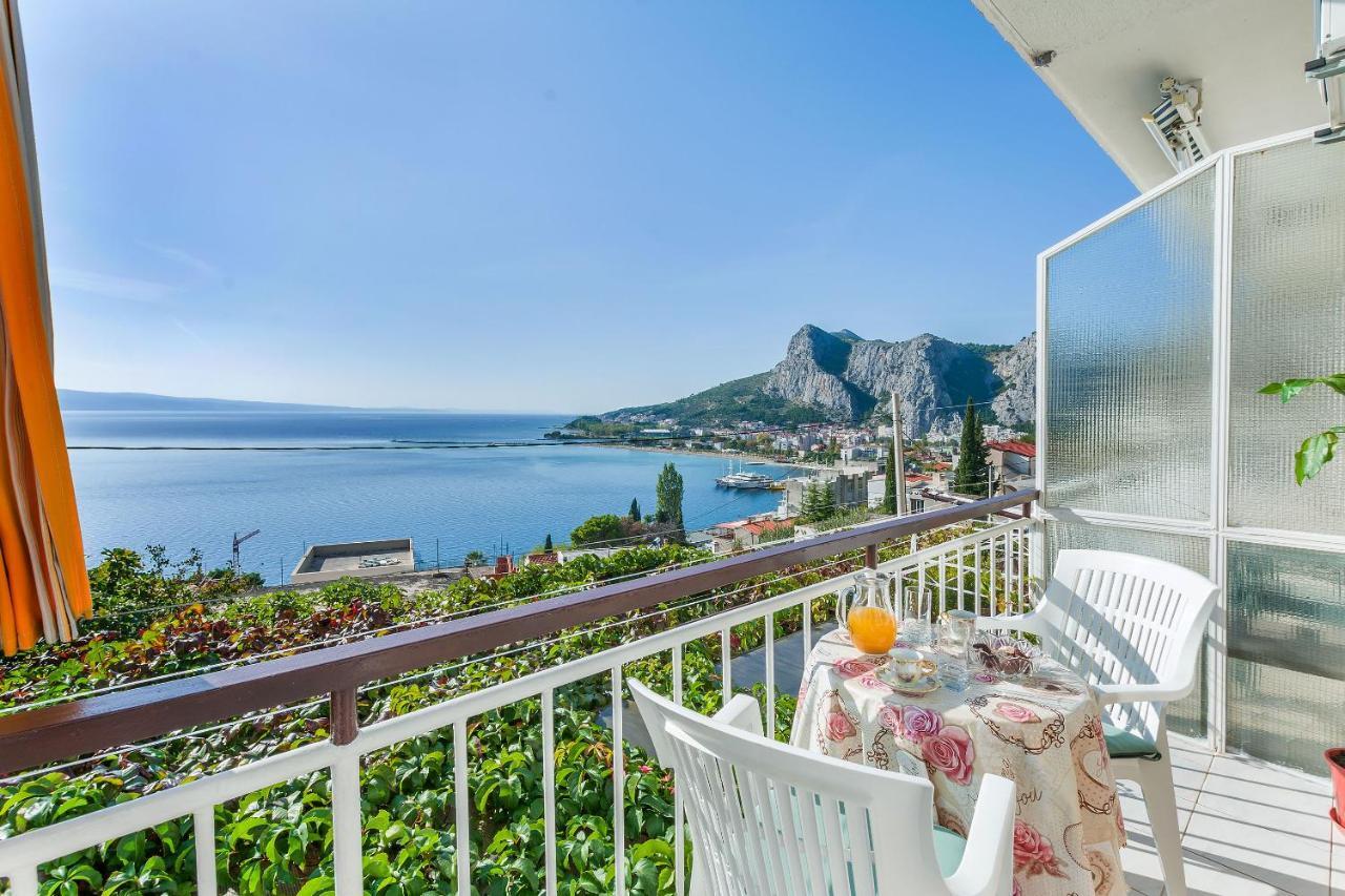 Apartment And Rooms Tatjana Omiš Dış mekan fotoğraf