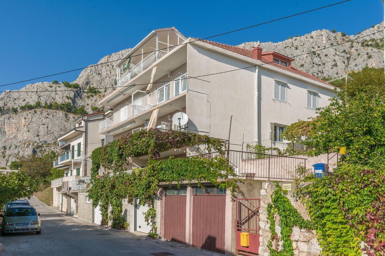 Apartment And Rooms Tatjana Omiš Dış mekan fotoğraf